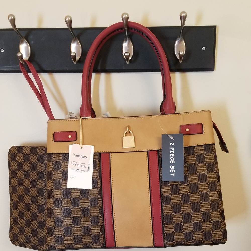 Women's Vegan 2 pc purse with long strap